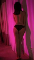 Крис, 8 953 731-94-36 Крис, 25 лет — попробуйте секс с госпожой